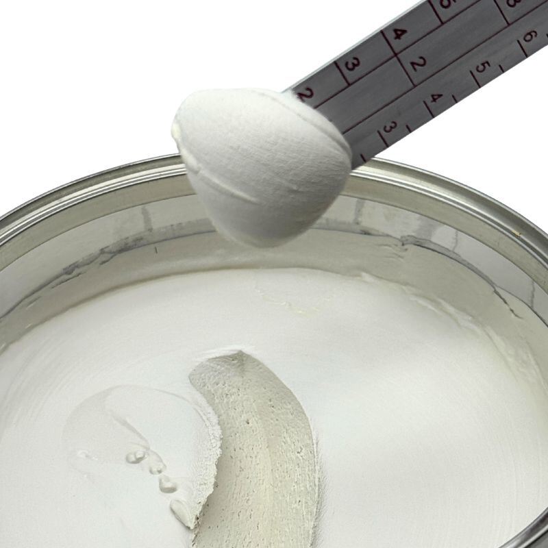 Lightweight Body Filler Efficient Strong Adhesion 1kg Easy Application Auto Workshop